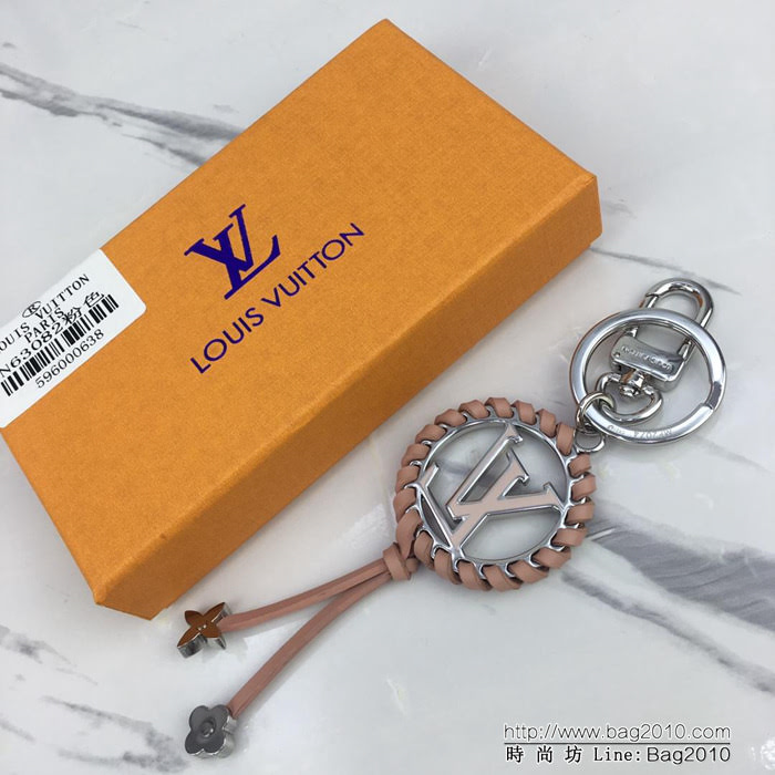 路易威登LV 頂級原單 M63082粉色 LV Circle為特色 Very包飾與鑰匙扣 鑰匙環 彈簧扣上刻有路易威登簽名字樣  ydh1042